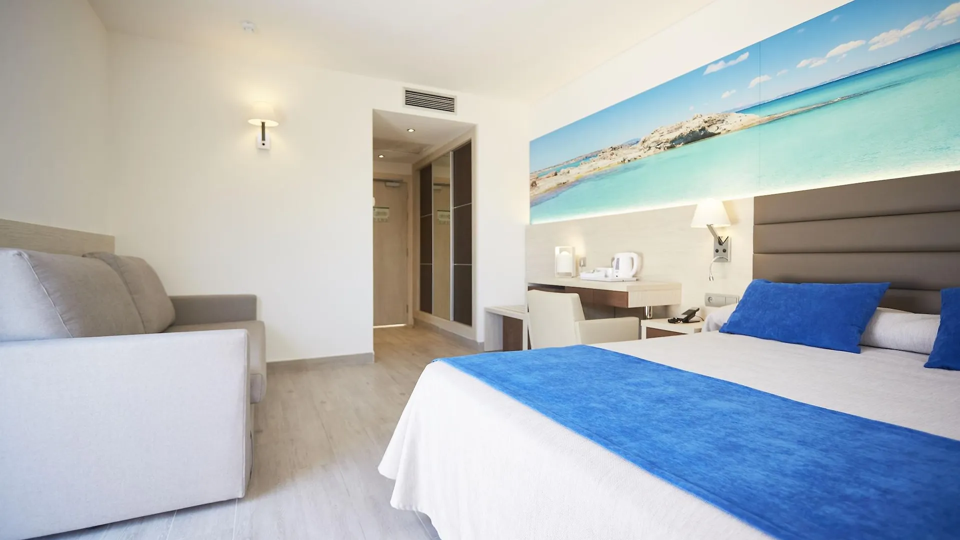 ****  Playa Des Figueral Invisa Hotel Club Cala Verde ספרד