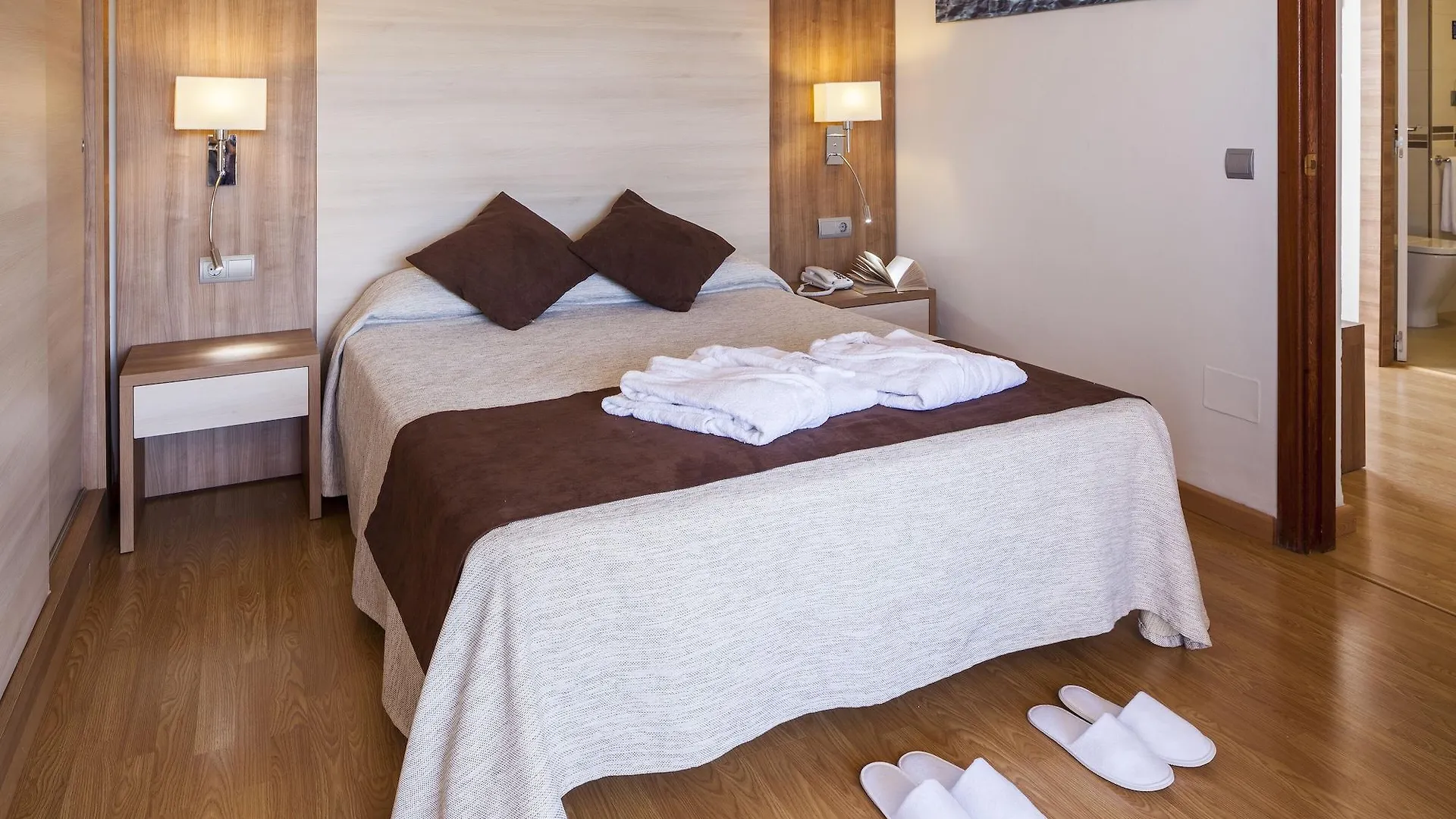 Playa Des Figueral Invisa Hotel Club Cala Verde