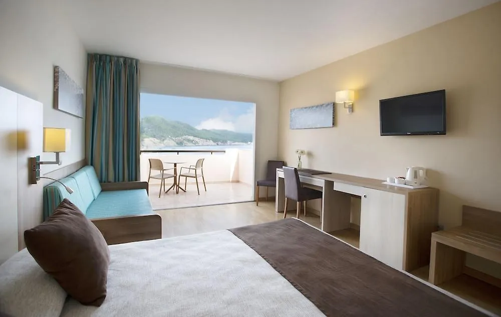Playa Des Figueral Invisa Hotel Club Cala Verde