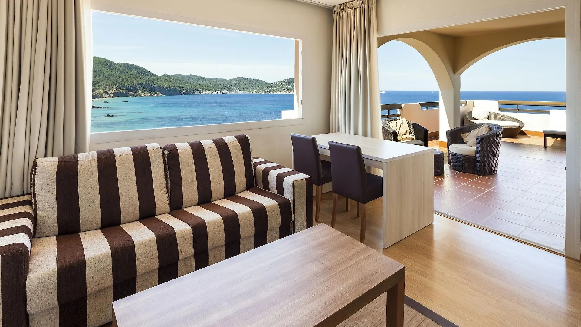 Invisa Hotel Club Cala Verde Es Figueral